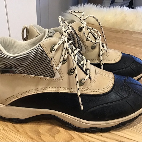 NWOT Womens LL Bean Hikers - Picture 6 of 10